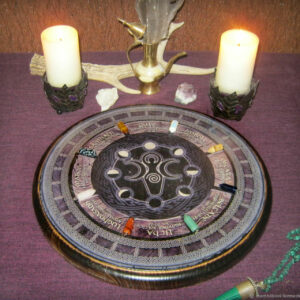 Алтарь Викканское Колесо Года, натуральное дерево,29см