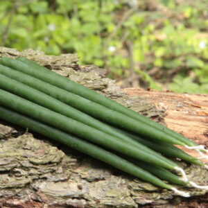 Маканая восковая свеча (зеленая)