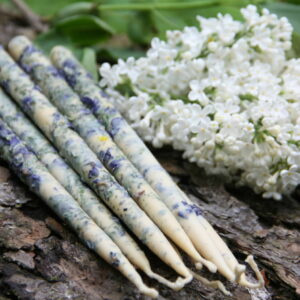 Свечи новолуния Белая с барвинком