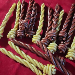 Заговорная свеча: свеча громничная