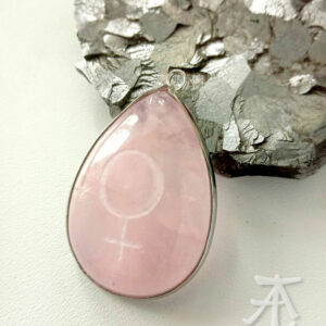 Кулон ВЕНЕРА для гармонизации и усиления. Гравировка на камне